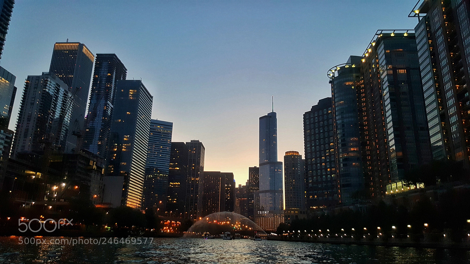 Samsung Galaxy Note5 sample photo. Chiliquiles and cocktails photography