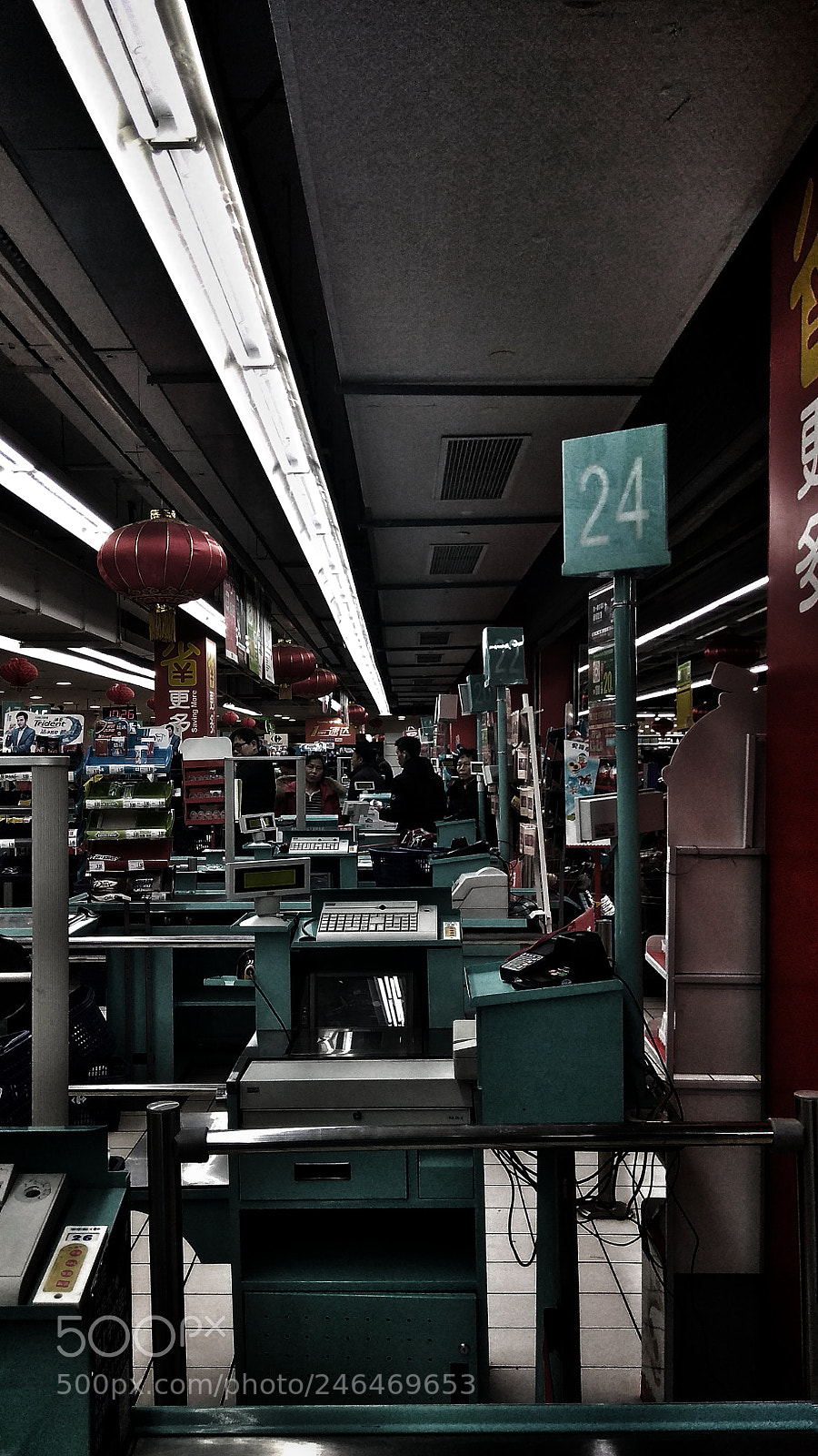 Xiaomi Redmi Note 4X sample photo. Shopping photography