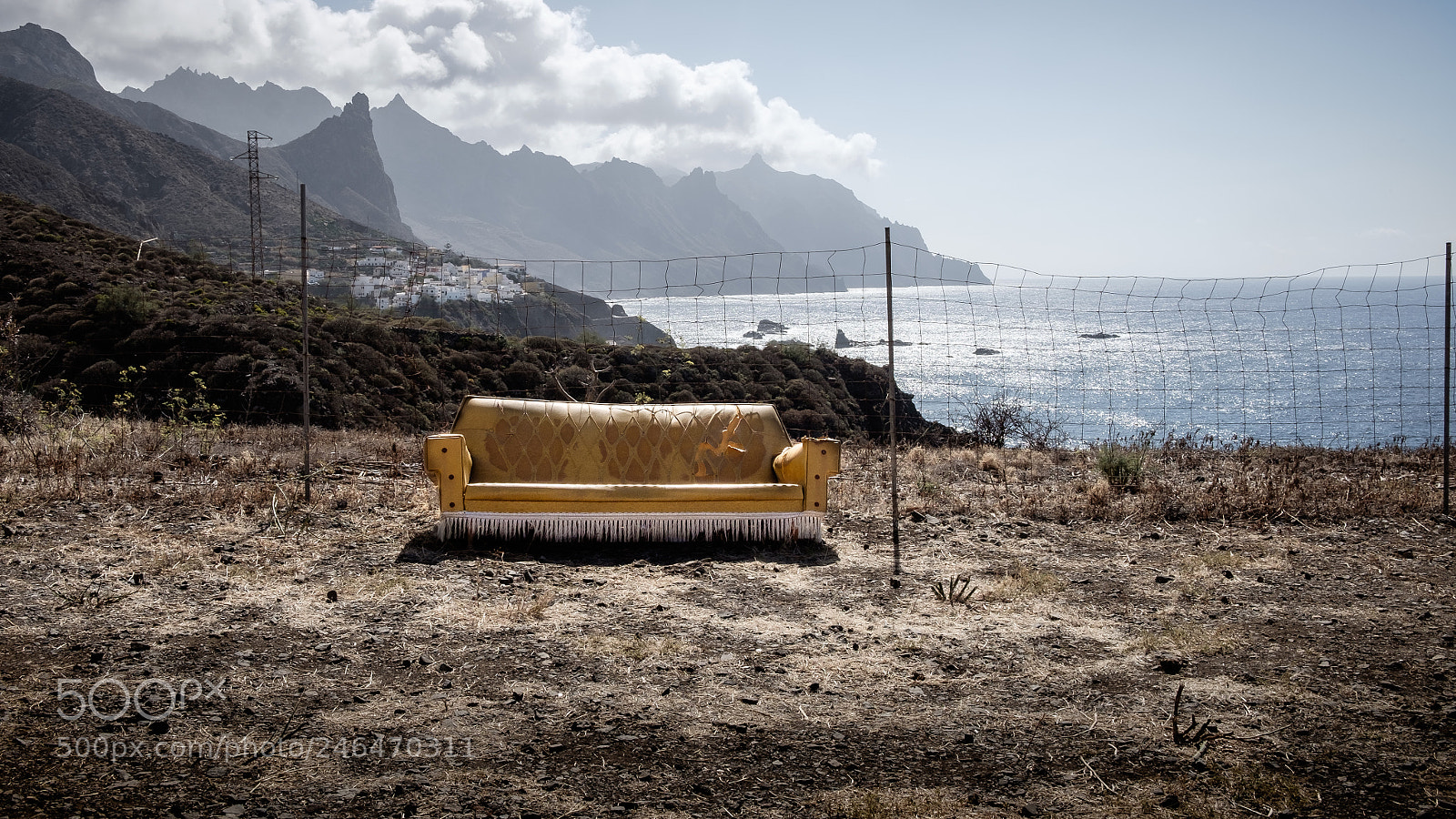 Fujifilm X-E2 sample photo. Sofa near taganana photography