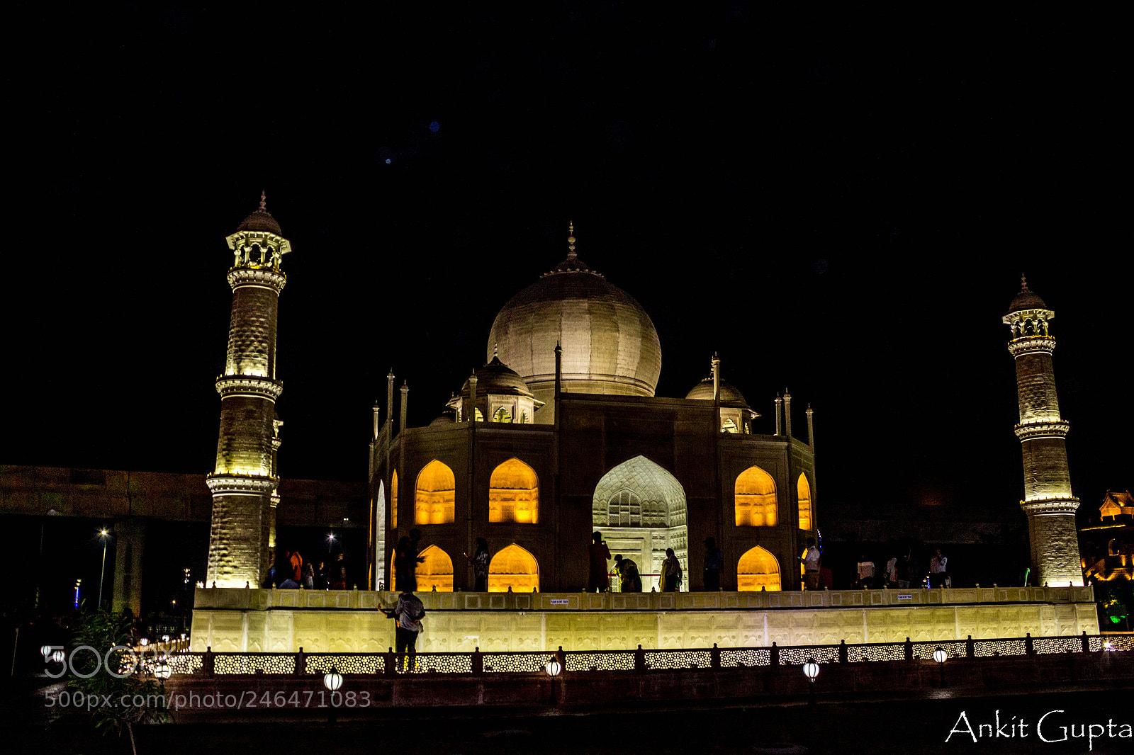 Canon EOS 700D (EOS Rebel T5i / EOS Kiss X7i) sample photo. Replica of taj mahal photography