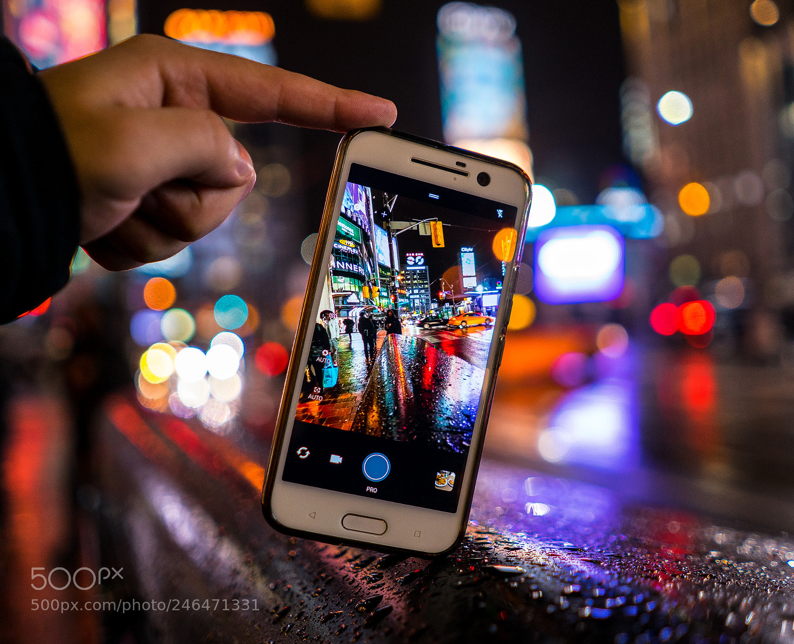 Sony a7 sample photo. Through the phone. photography