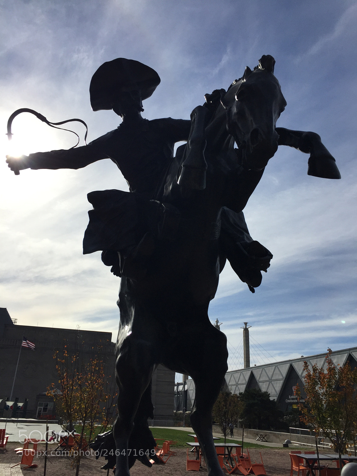 Apple iPhone 6 sample photo. Statue in kansas city photography