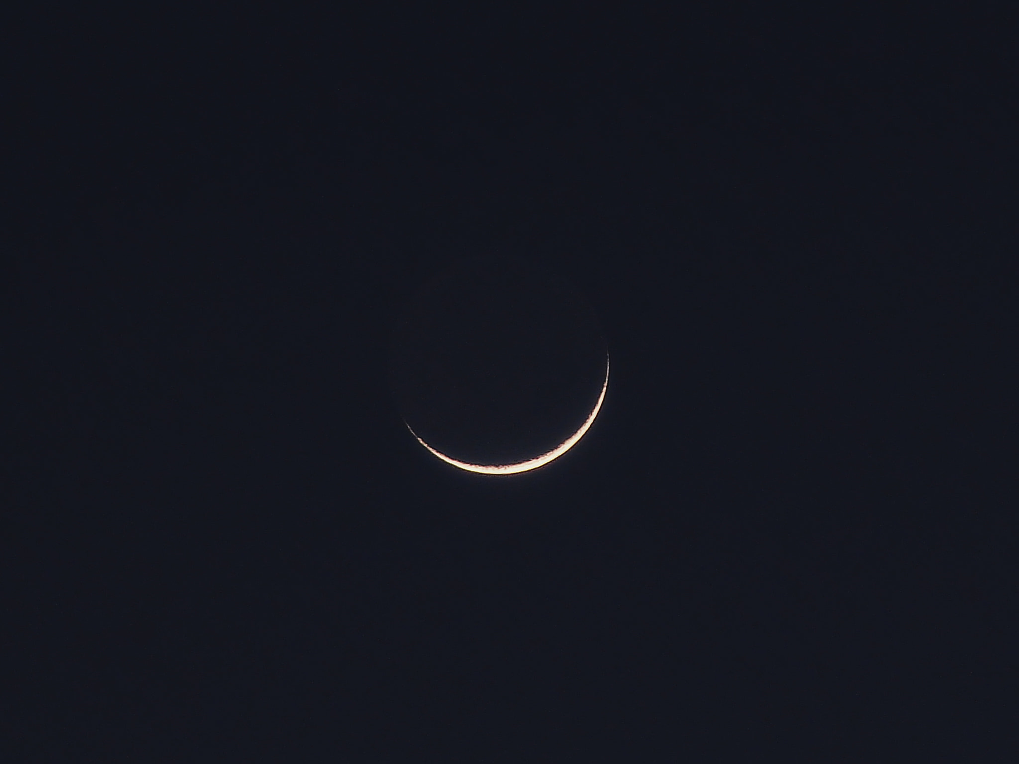 Sony DSC-H5 sample photo. Moon photography