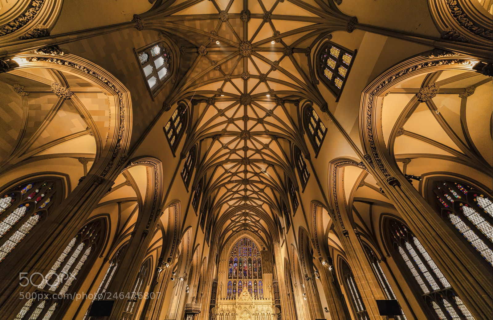 Sony a7R II sample photo. Intricacy of the cathedral photography