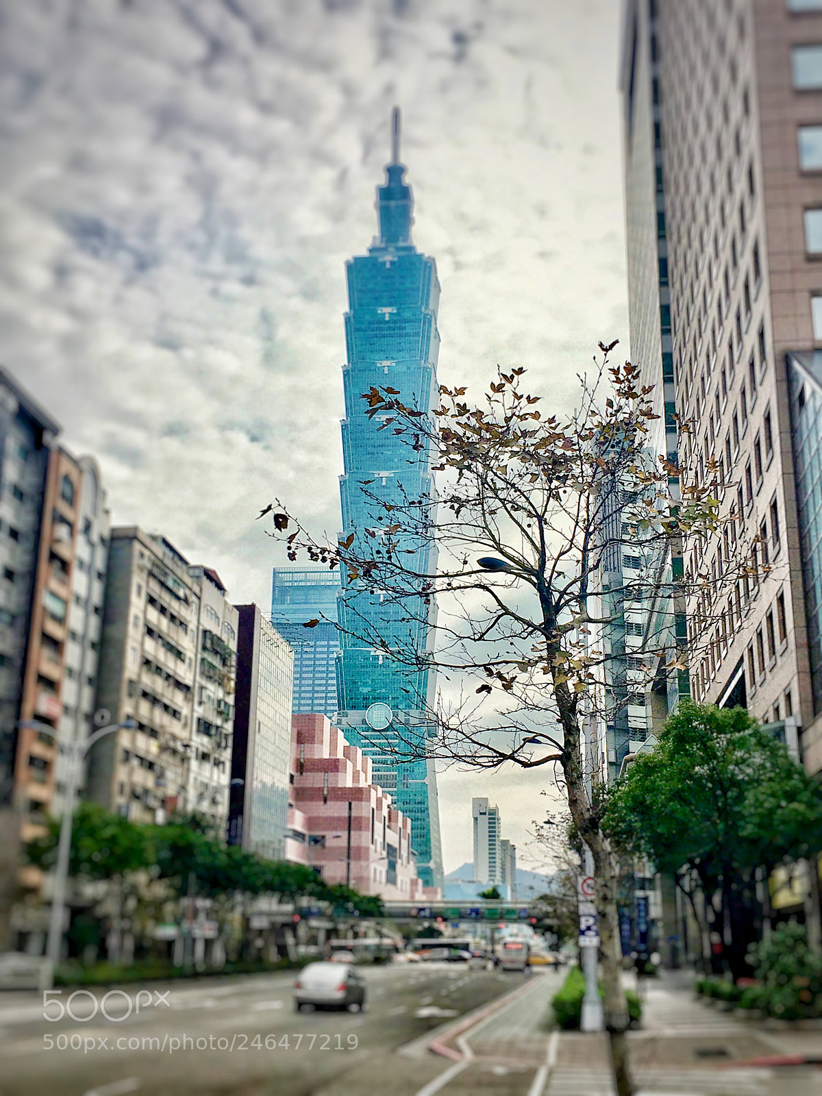 Apple iPhone 6s Plus sample photo. Taipei 101 photography