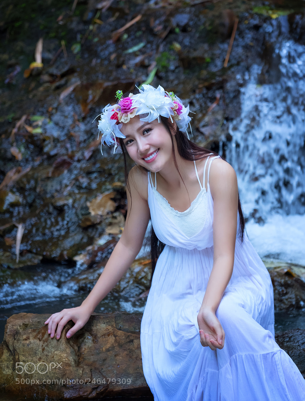 Fujifilm X-T2 sample photo. Beautiful asian woman with photography