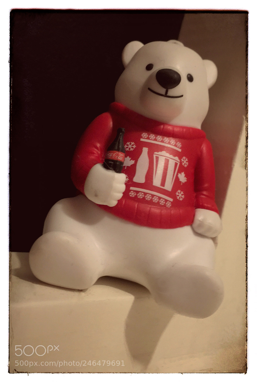 Apple iPhone SE sample photo. Polar bear decoration. photography