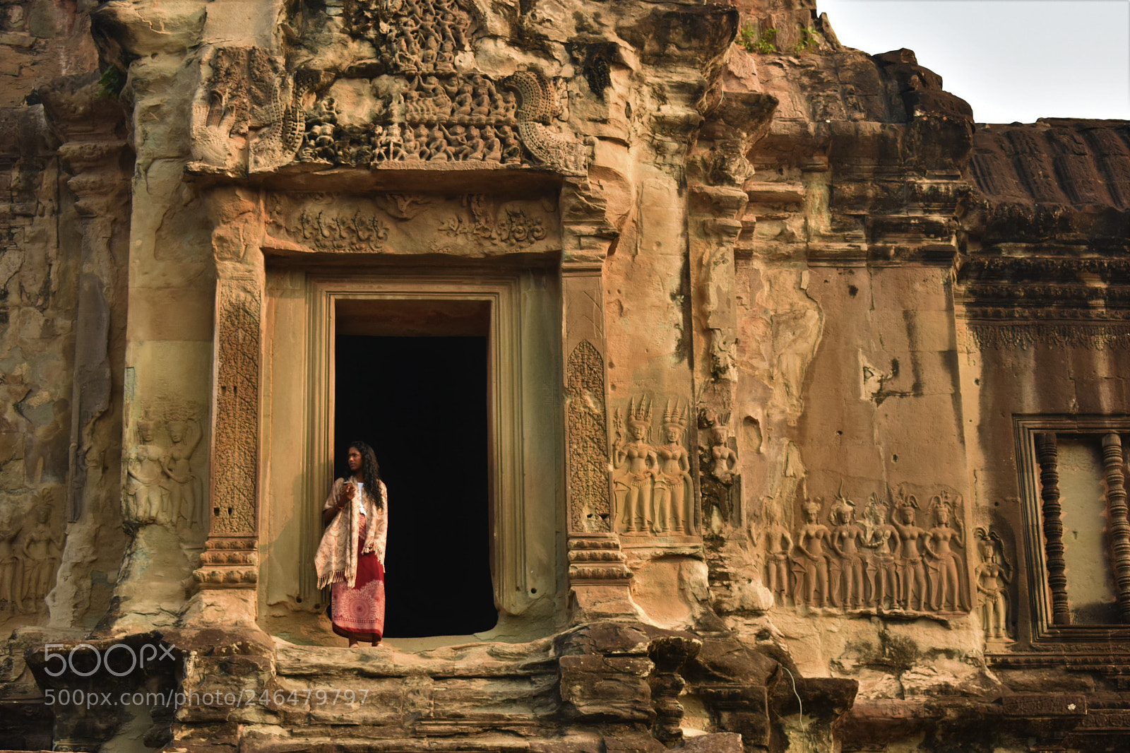 Nikon D3400 sample photo. Angkor wat doorway photography
