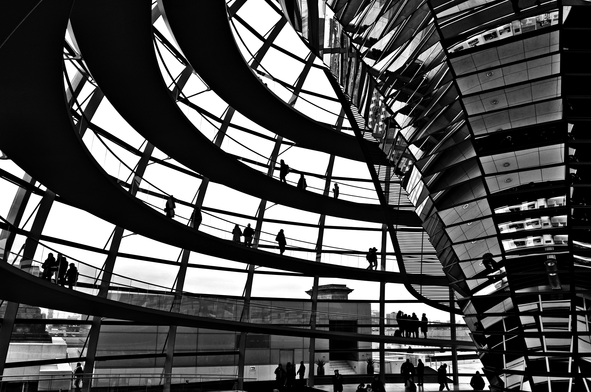 Nikon D90 sample photo. People and geometry of the city photography