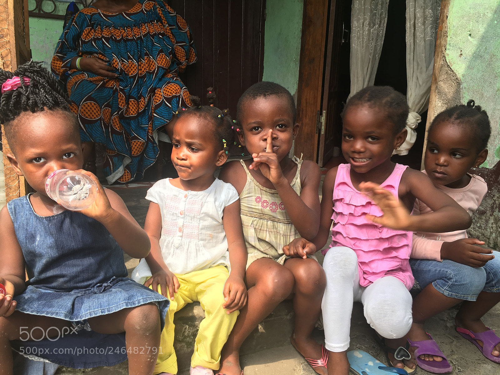 Apple iPhone 6s sample photo. Douala, cameroun. happy children photography