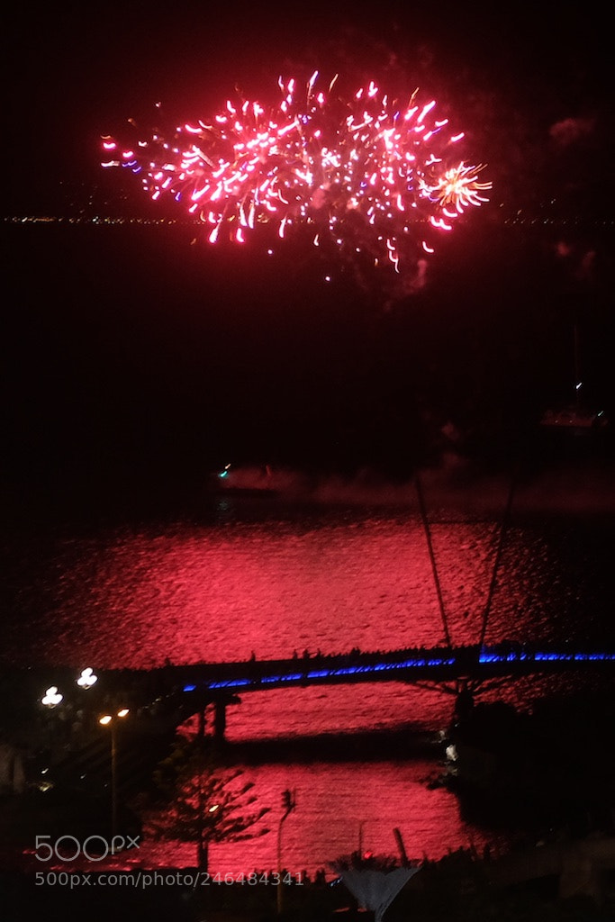 Fujifilm X-T2 sample photo. Fireworks and red water photography