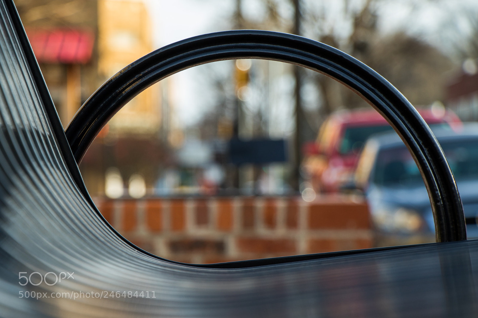 Canon EOS 7D Mark II sample photo. Downtown bench photography
