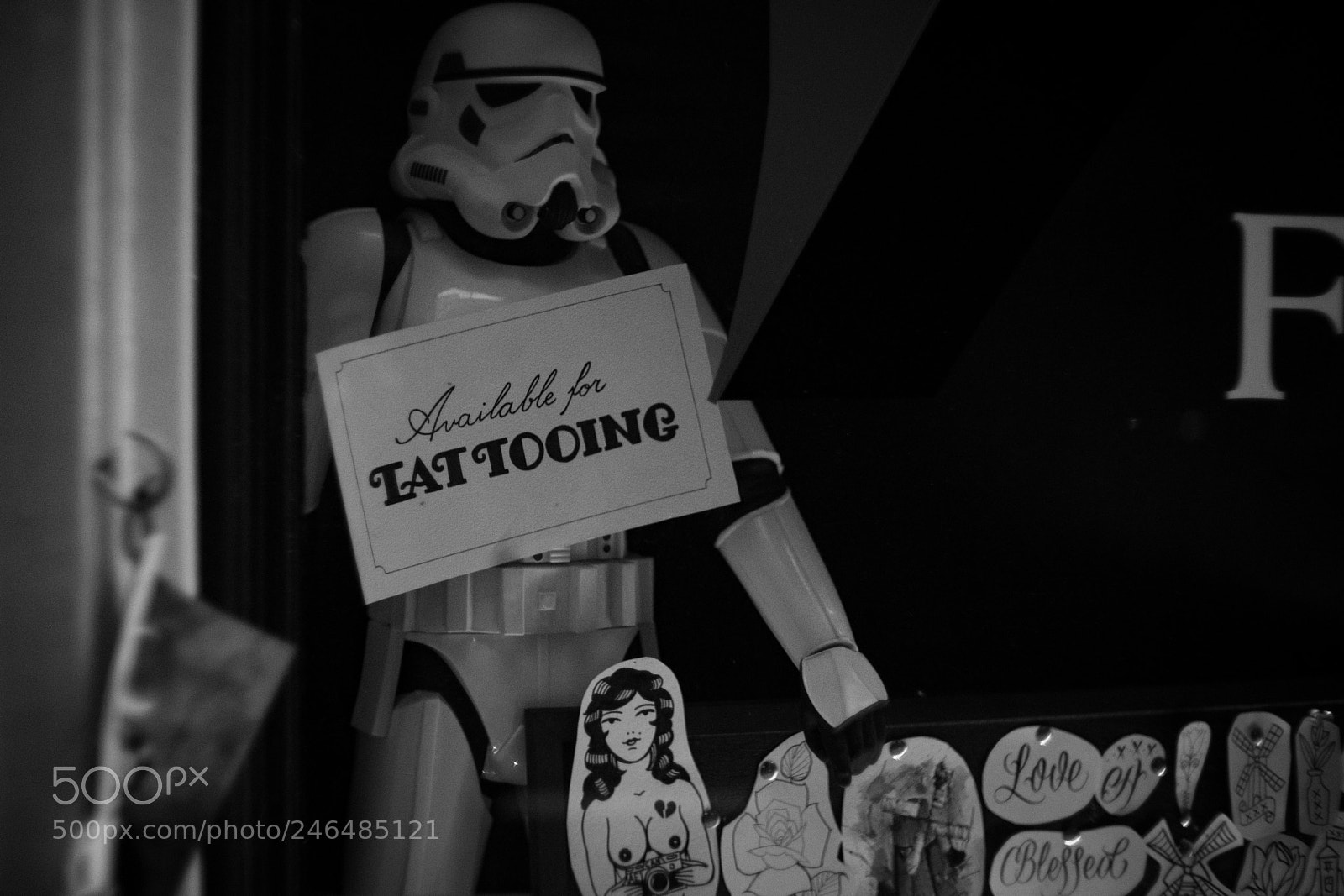 Fujifilm X-Pro2 sample photo. Stormtrooper looking for work photography
