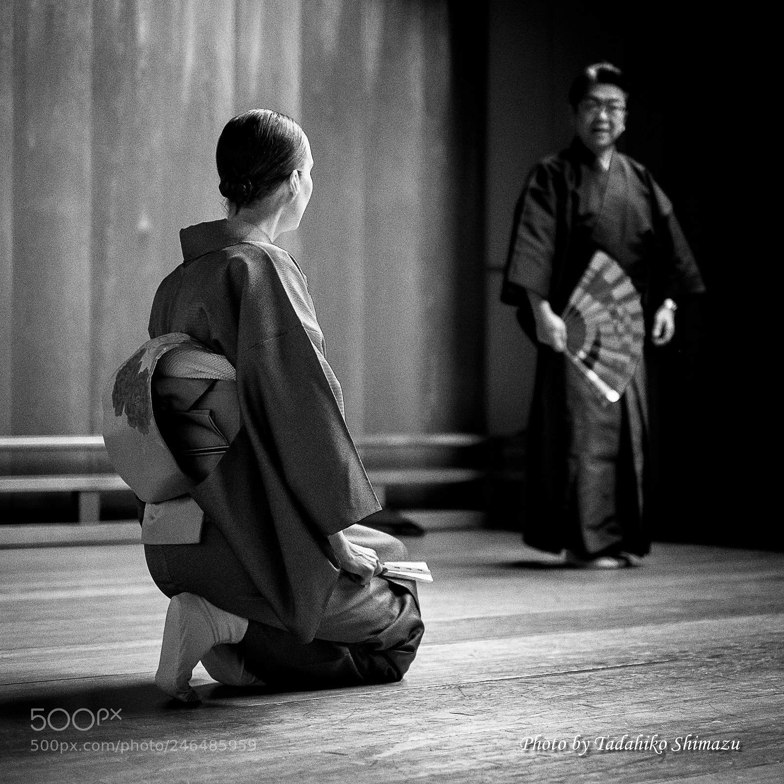 Fujifilm X-Pro1 sample photo. Lesson in noh dance photography