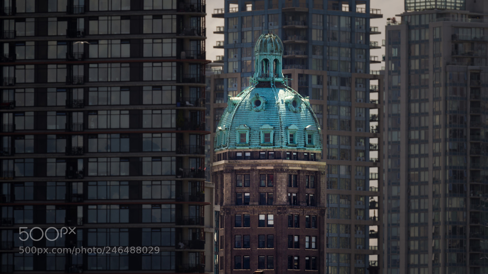 Canon EOS 600D (Rebel EOS T3i / EOS Kiss X5) sample photo. Sun tower, vancouver photography