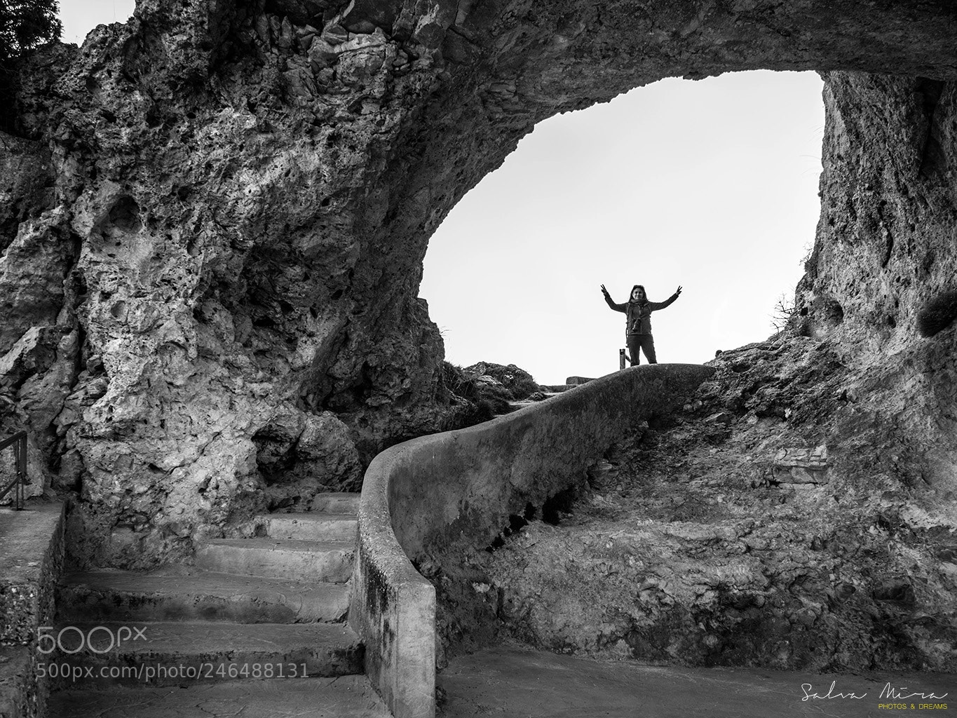 Sony a7 II sample photo. Maisse al ventano del photography