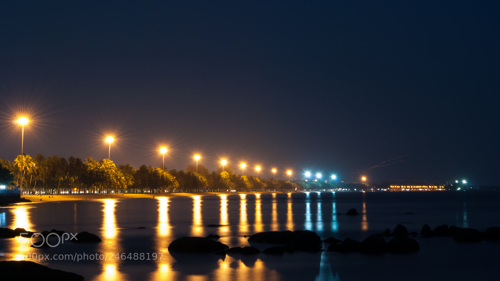 Nikon D3000 sample photo. Dark beach photography