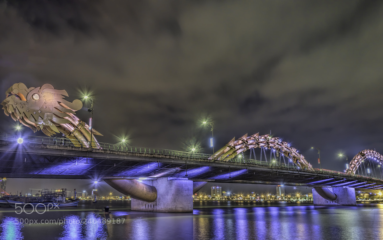 Olympus OM-D E-M1 Mark II sample photo. Dragon bridge part deux photography