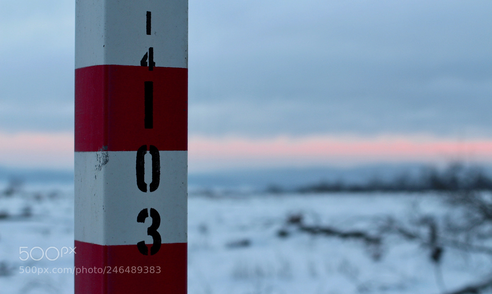 Canon EOS 700D (EOS Rebel T5i / EOS Kiss X7i) sample photo. Snow sunrise signal de photography
