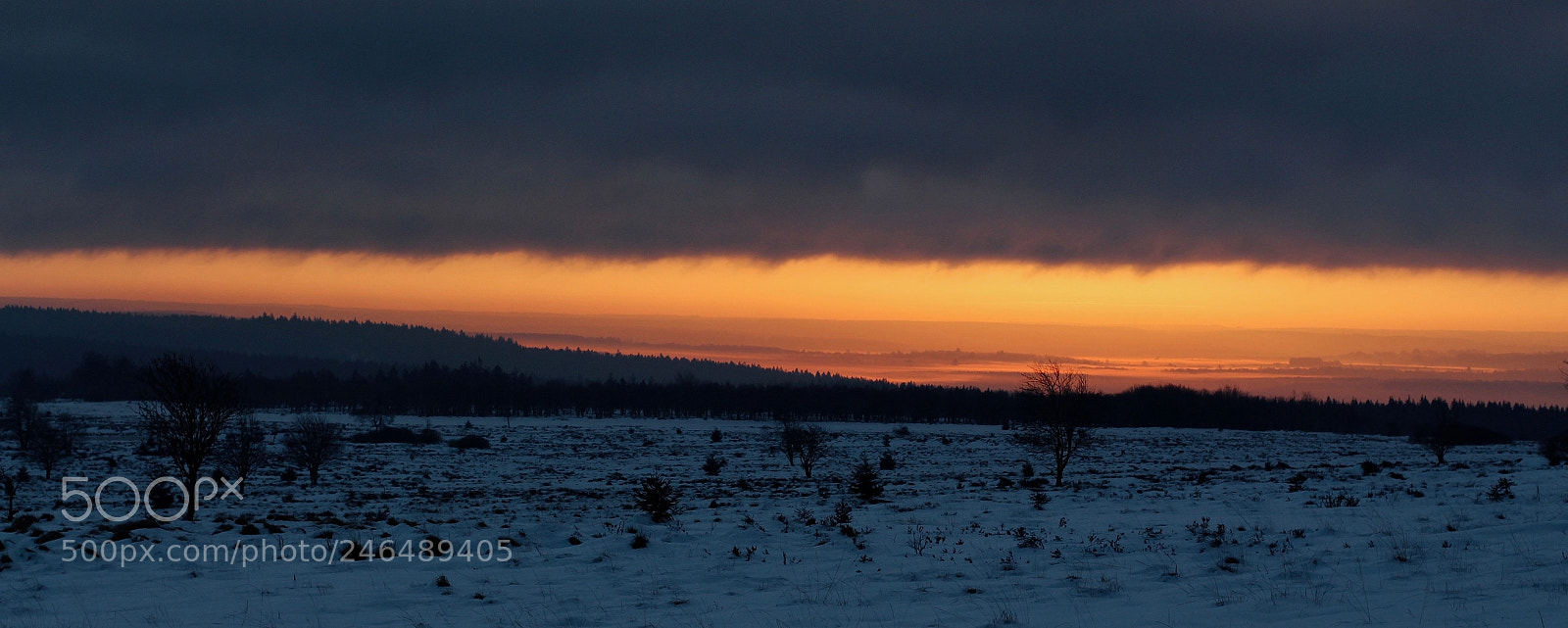 Canon EOS 700D (EOS Rebel T5i / EOS Kiss X7i) sample photo. Snow sunrise signal de photography