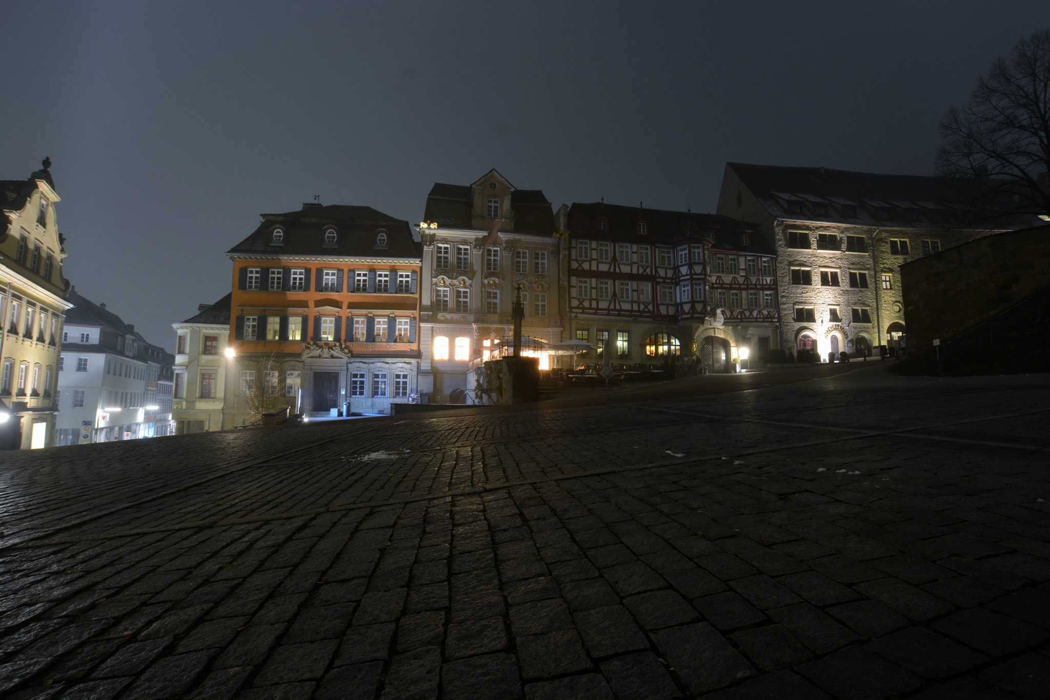 Nikon D7100 + Sigma 10-20mm F3.5 EX DC HSM sample photo. Old town in the morning fog photography