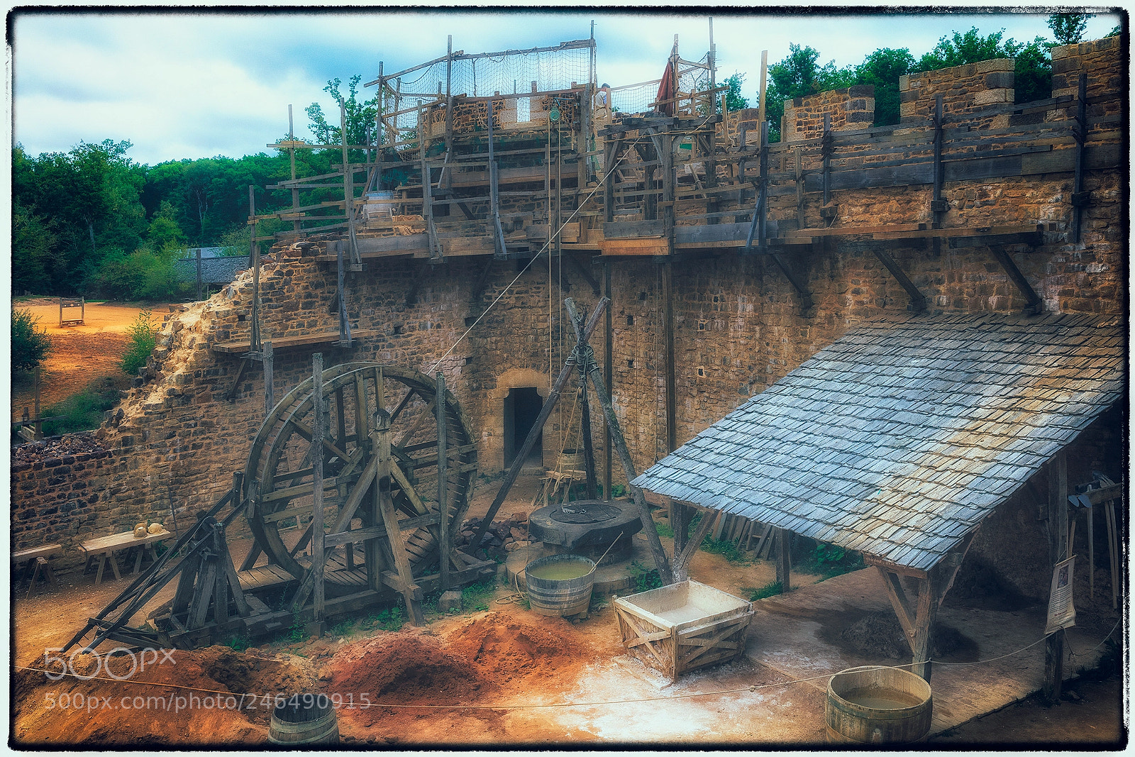 Canon EOS 5DS R sample photo. Le chateau de gu photography