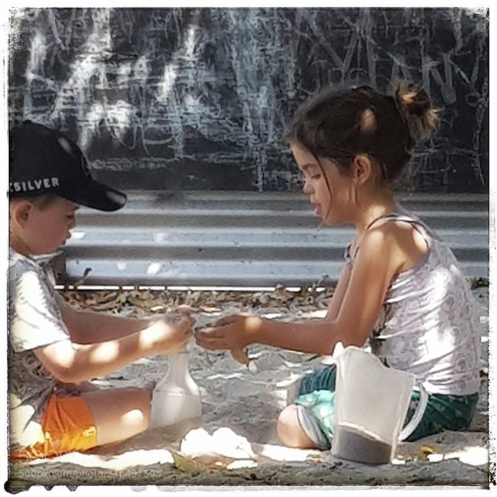 Samsung Galaxy S8 sample photo. The sand pit photography