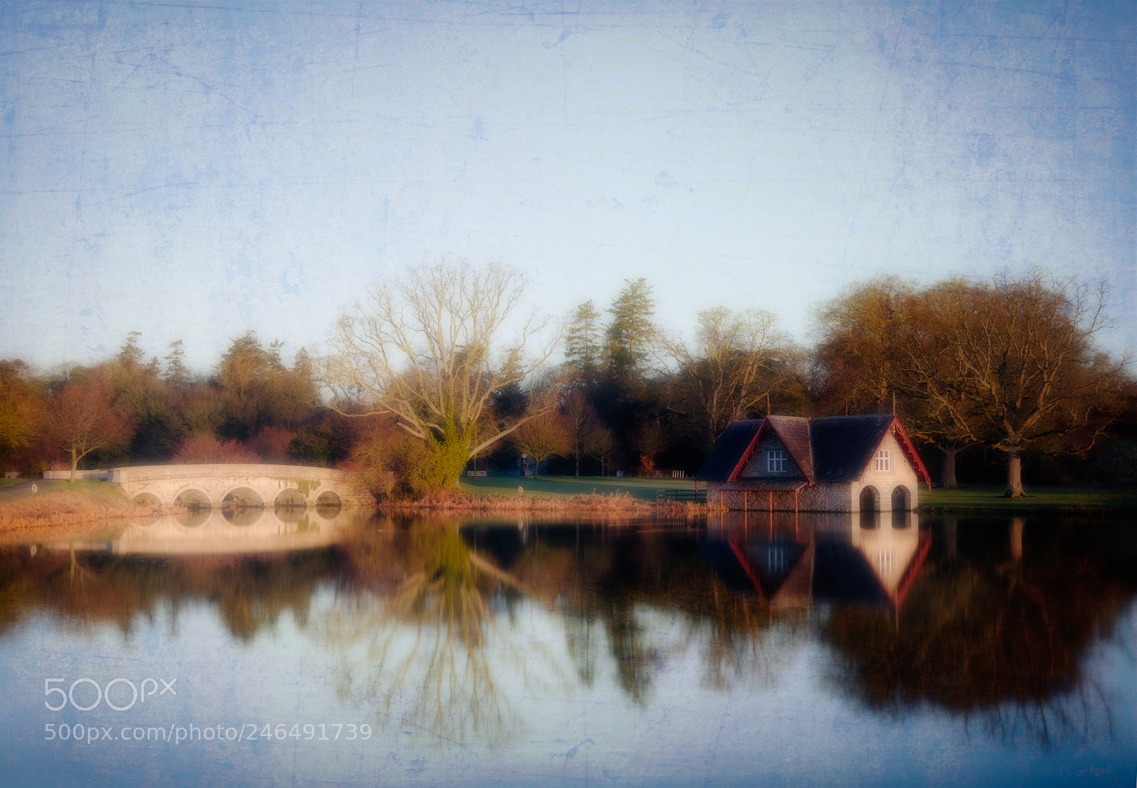 Fujifilm X-T2 sample photo. Carton boathouse photography