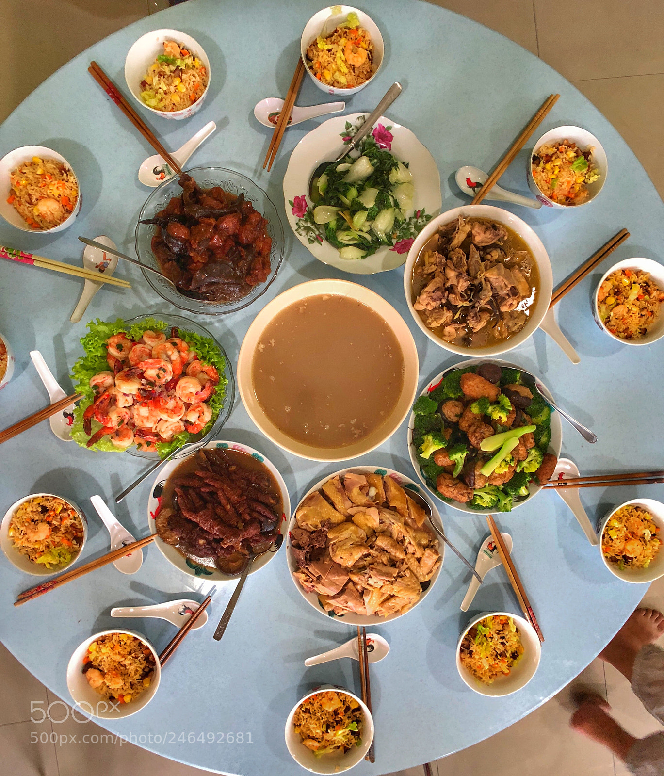 Apple iPhone 8 sample photo. Reunion time during chinese photography