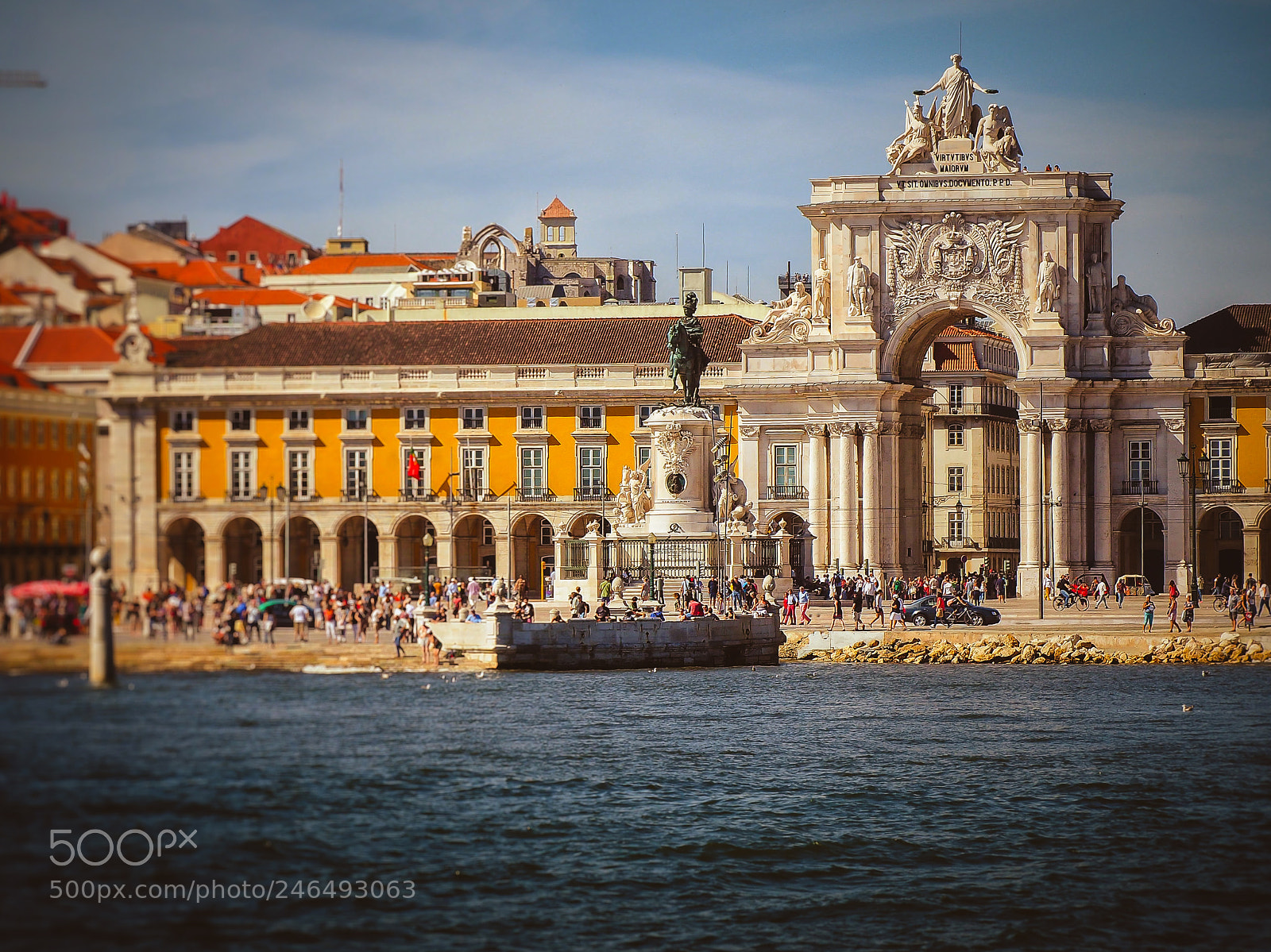 Olympus OM-D E-M5 II sample photo. Lisboa, portugal photography