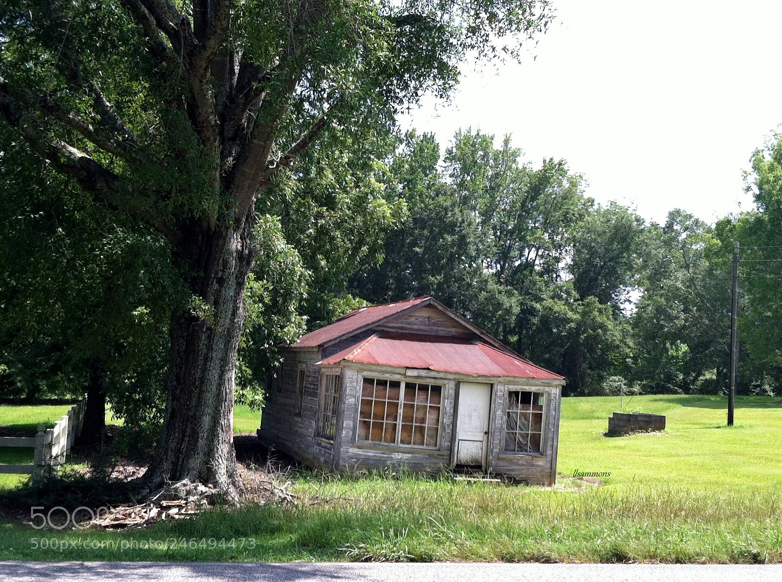 Apple iPhone 4 sample photo. A building in jefferson photography