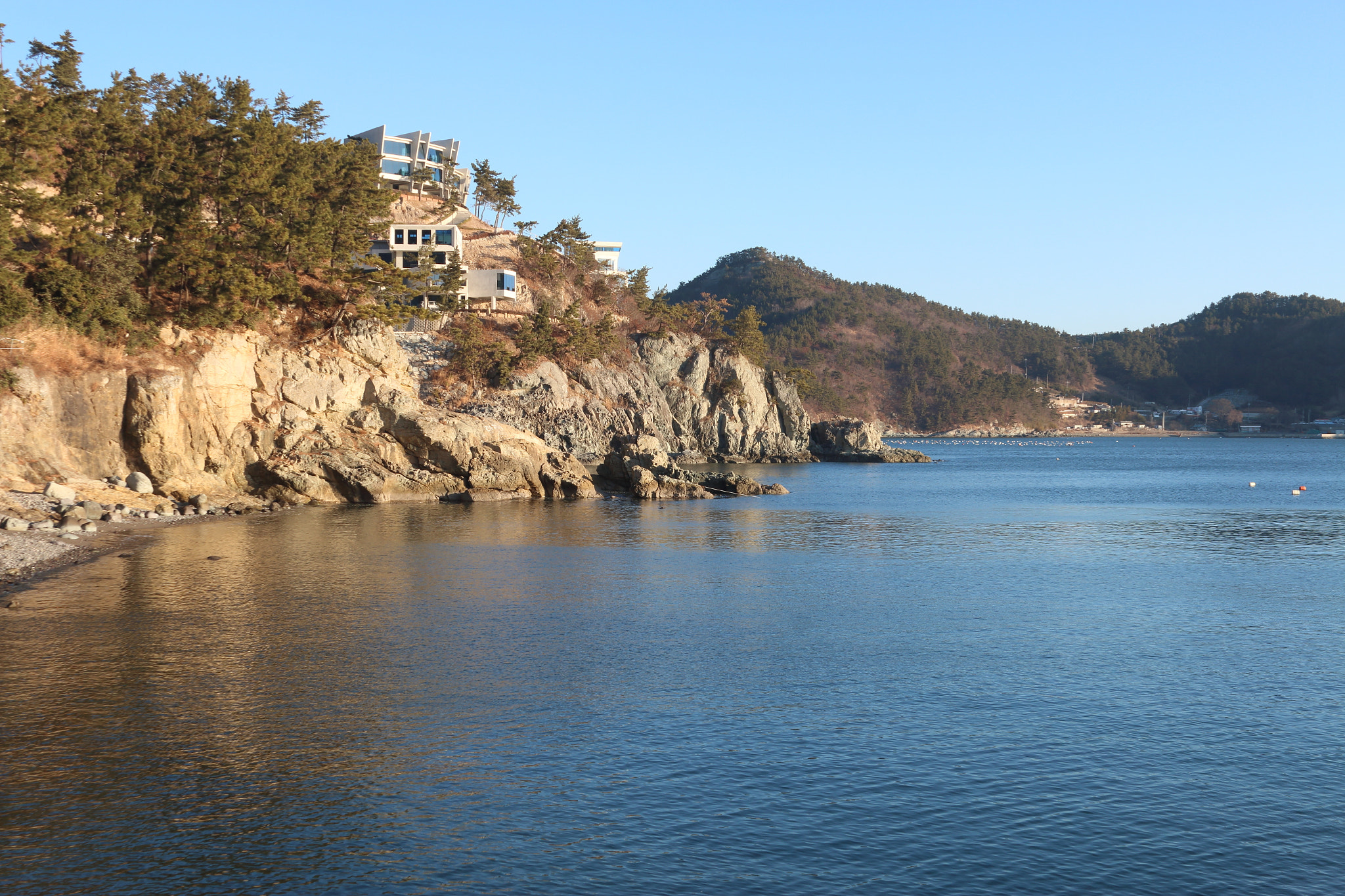 Canon EF 28-135mm F3.5-5.6 IS USM sample photo. View photography