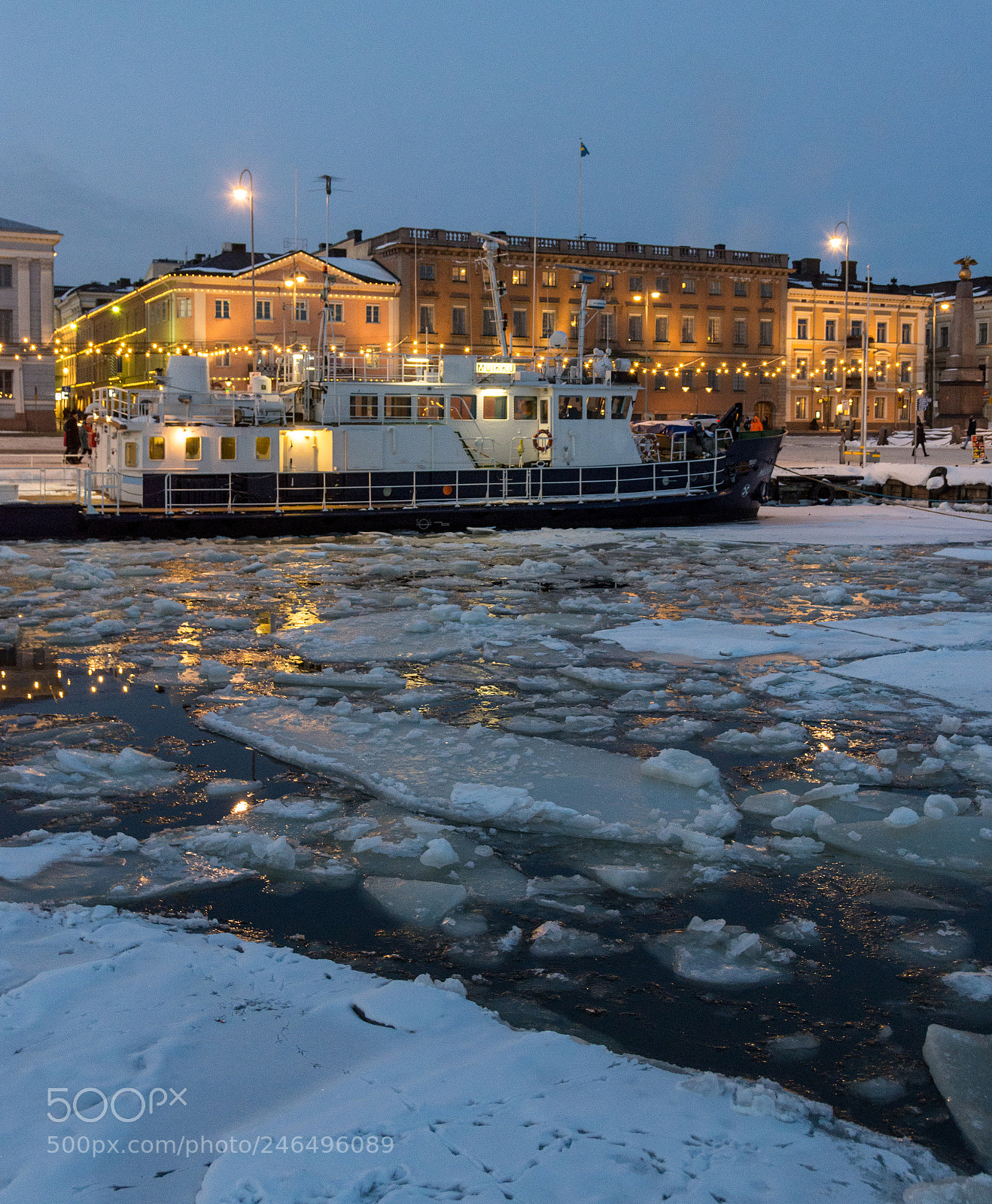 Nikon D7200 sample photo. Winter in the harbor photography