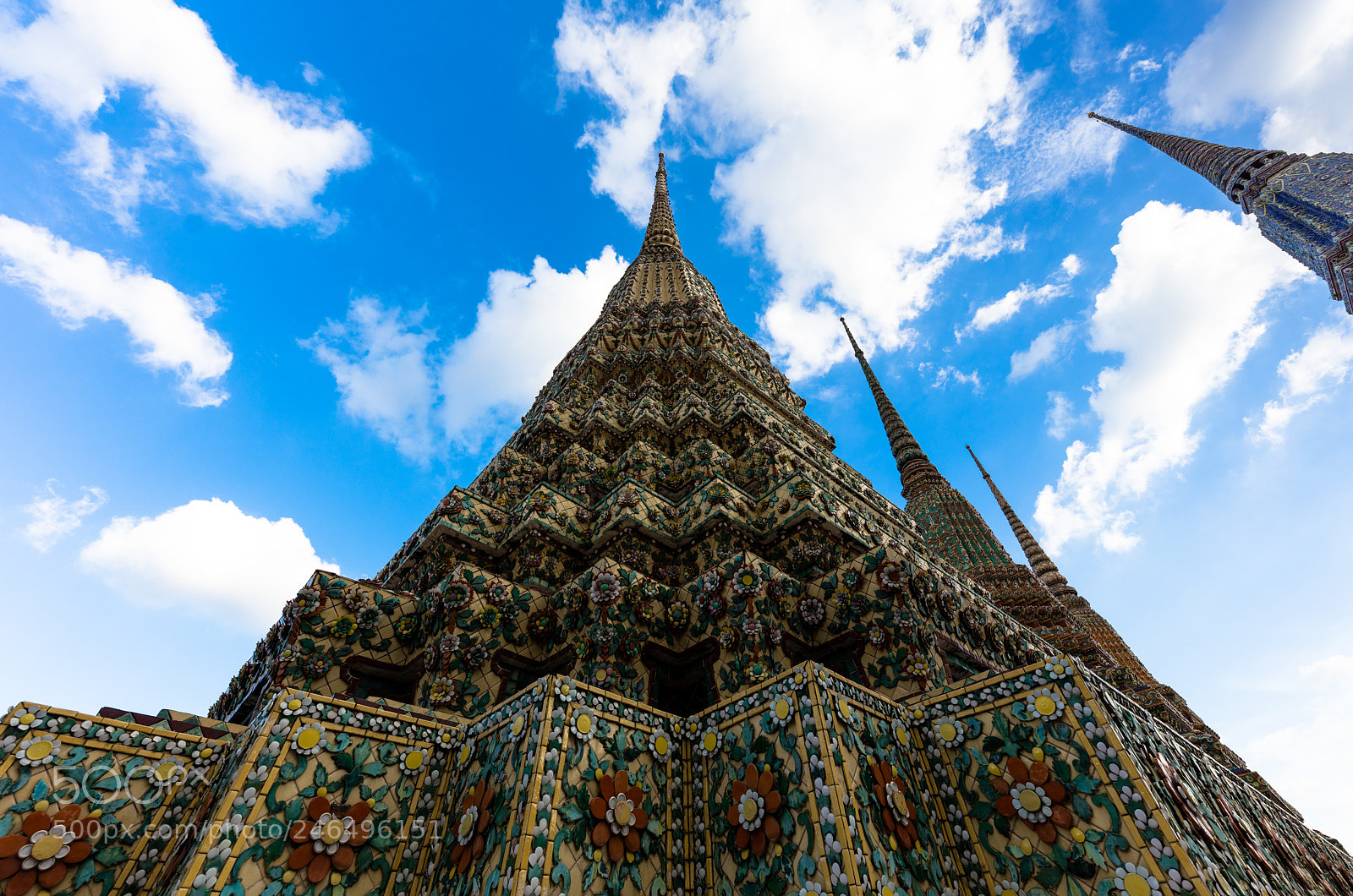 Canon EOS 5DS R sample photo. Wat pho, bangkok photography