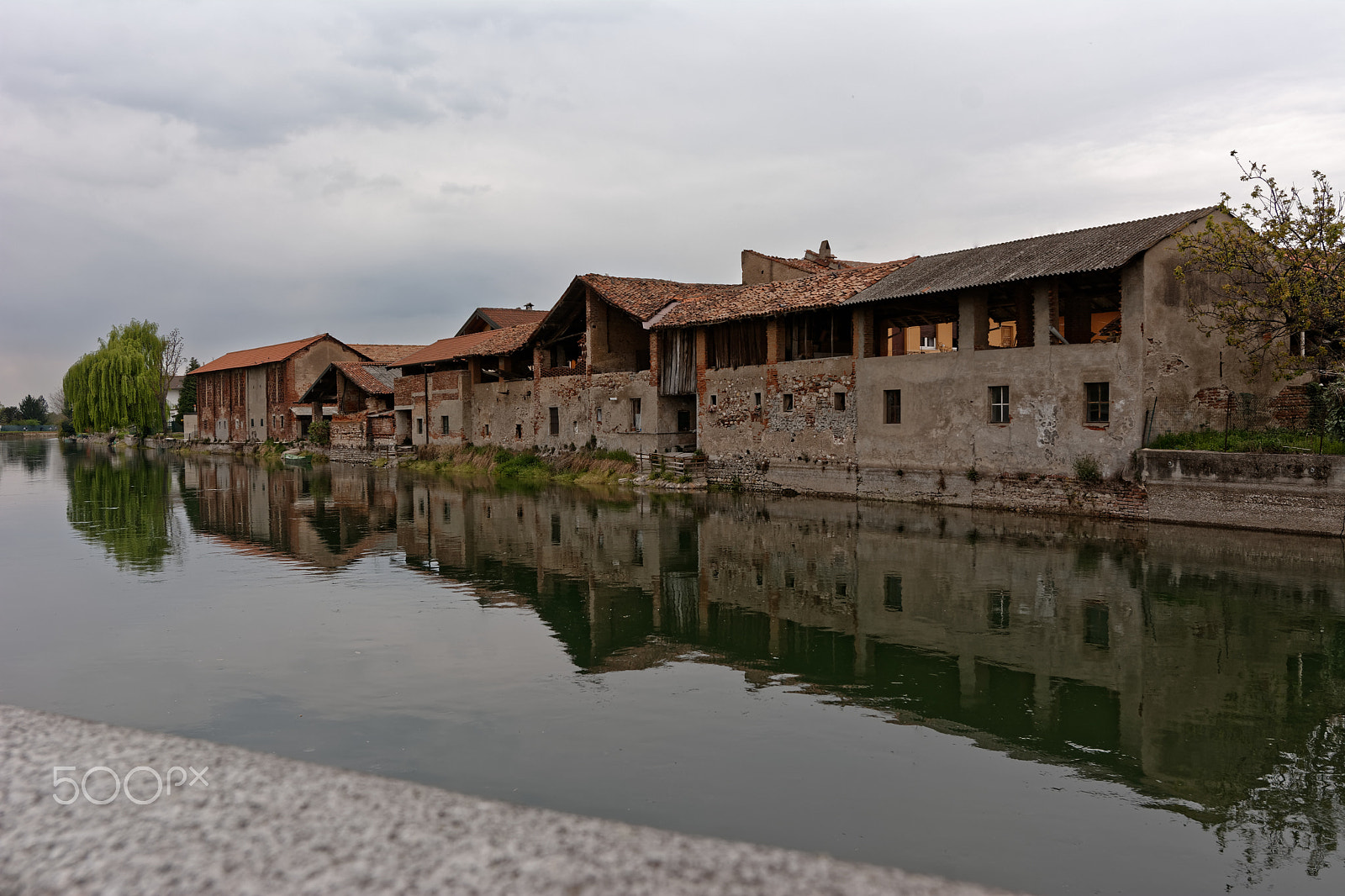 Nikon D7100 + Nikon AF-S Nikkor 14-24mm F2.8G ED sample photo. Naviglio grande photography