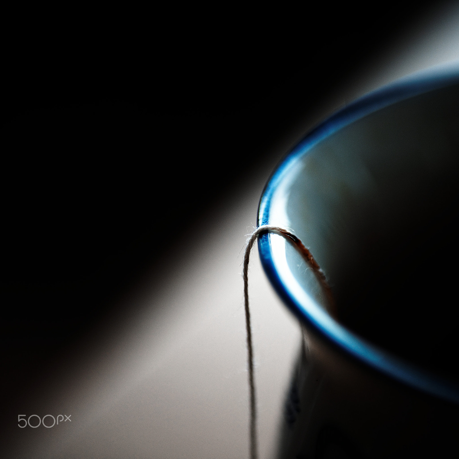 Sony Alpha DSLR-A850 + Tokina EMZ M100 AF 100mm F3.5 sample photo. The rope photography