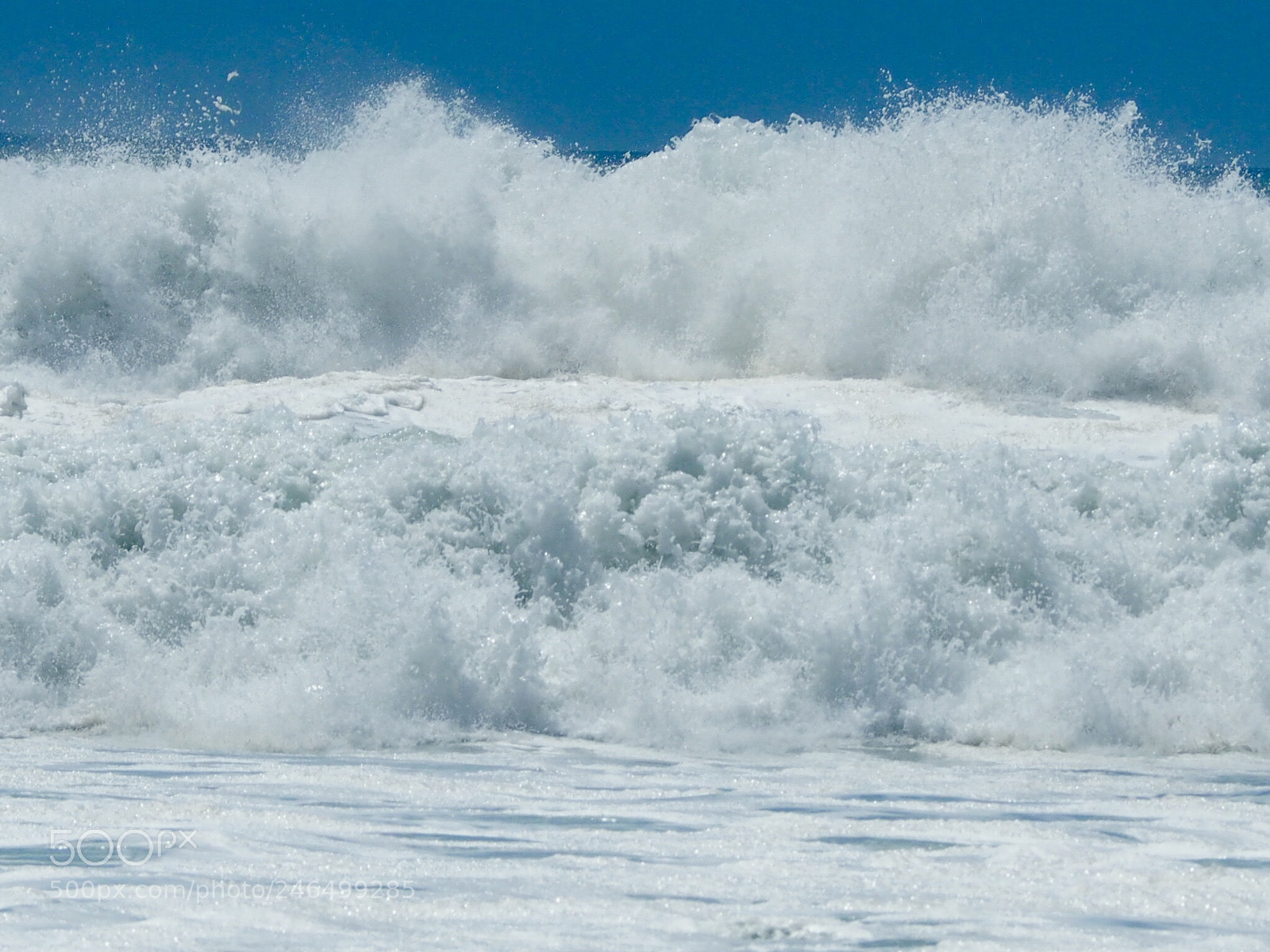 Olympus OM-D E-M10 sample photo. Wave on wave photography