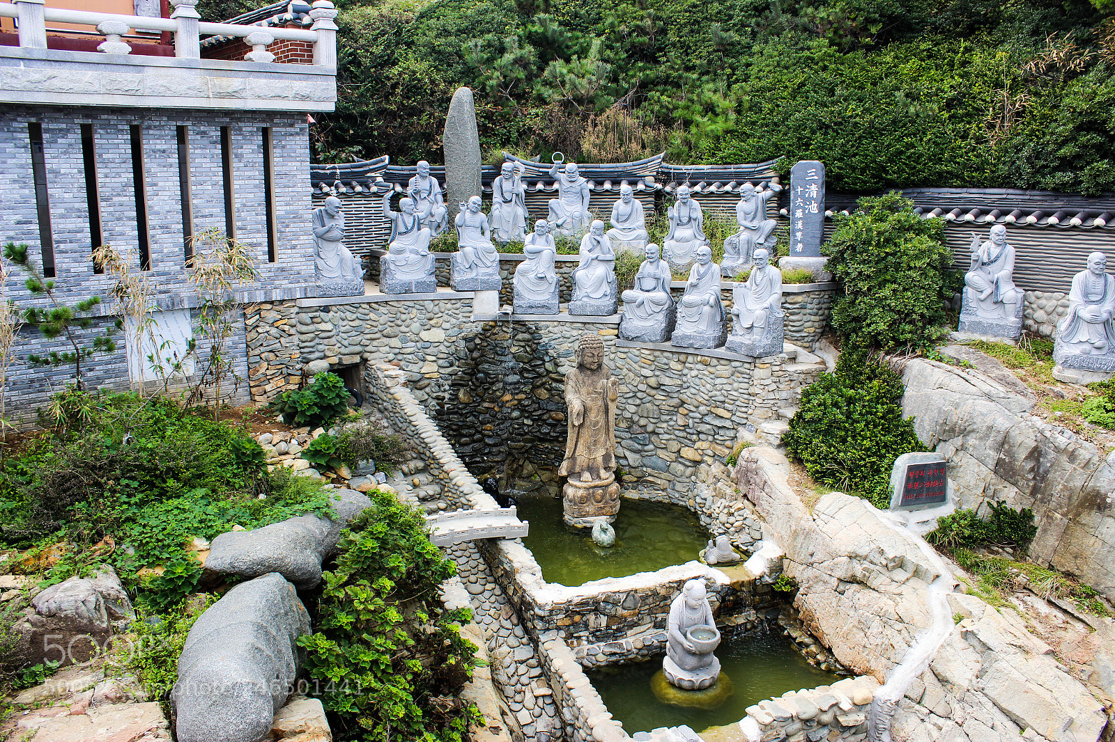 Canon EOS 600D (Rebel EOS T3i / EOS Kiss X5) sample photo. Haedong yonngungsa photography