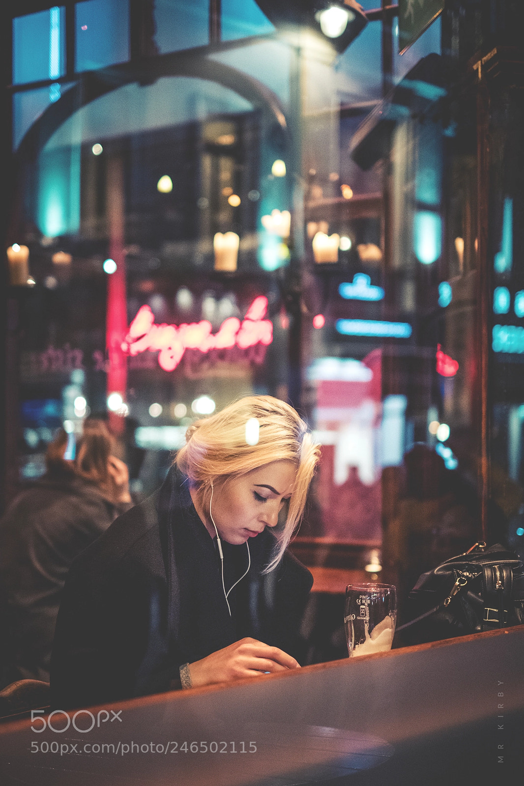Fujifilm X-T2 sample photo. Neon nights photography