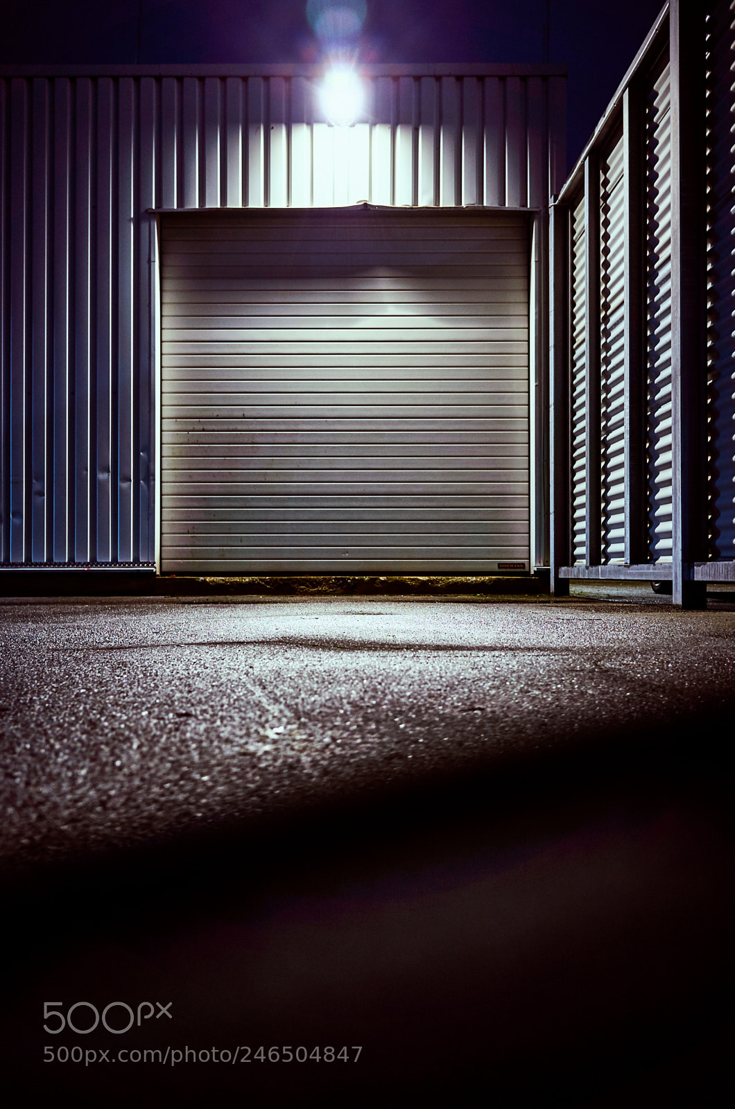 Ricoh GR II sample photo. Night operation photography