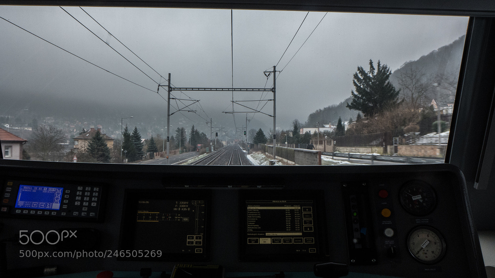 Panasonic Lumix DMC-LX7 sample photo. Foggy morning photography