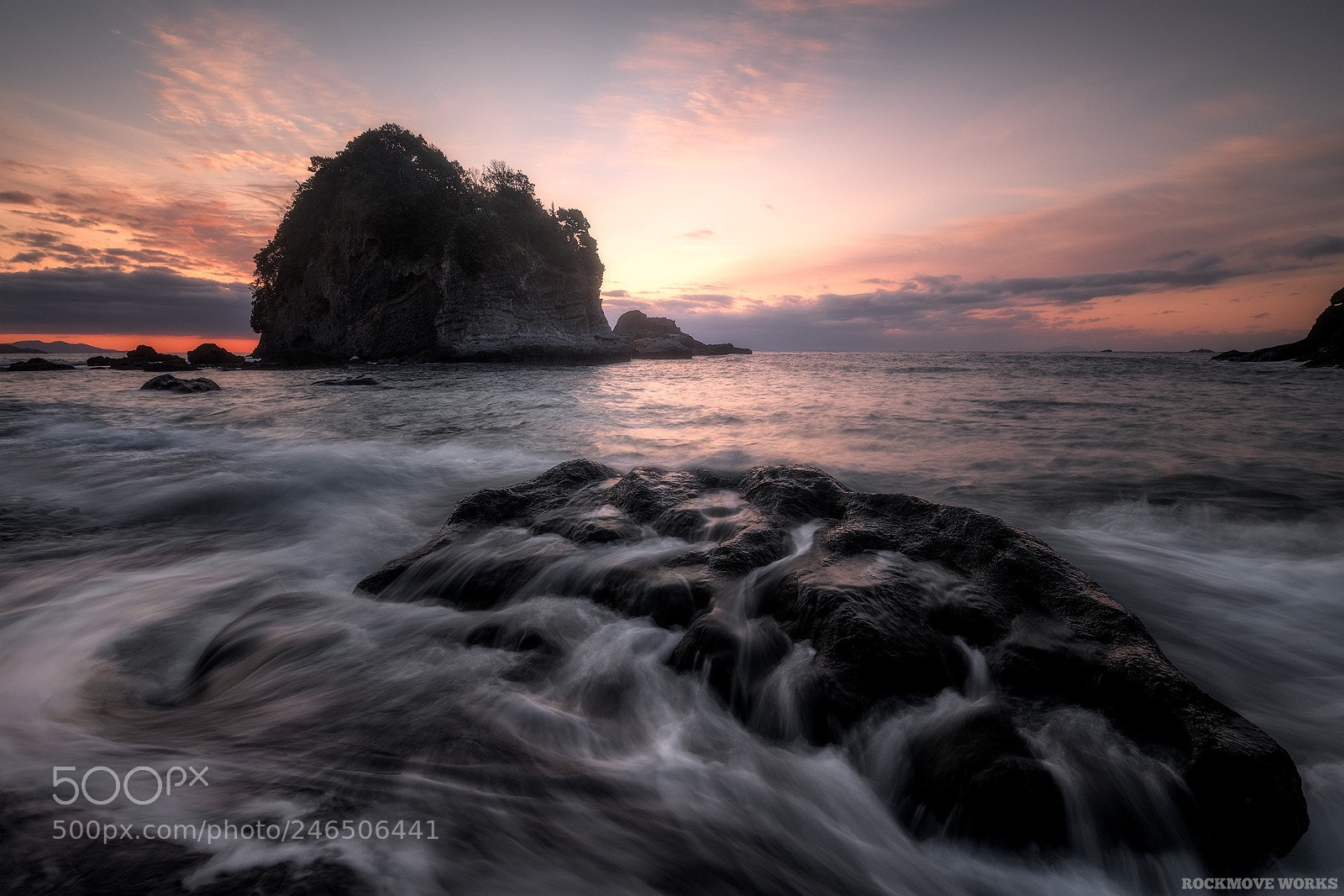 Nikon D850 sample photo. Waves & rock photography