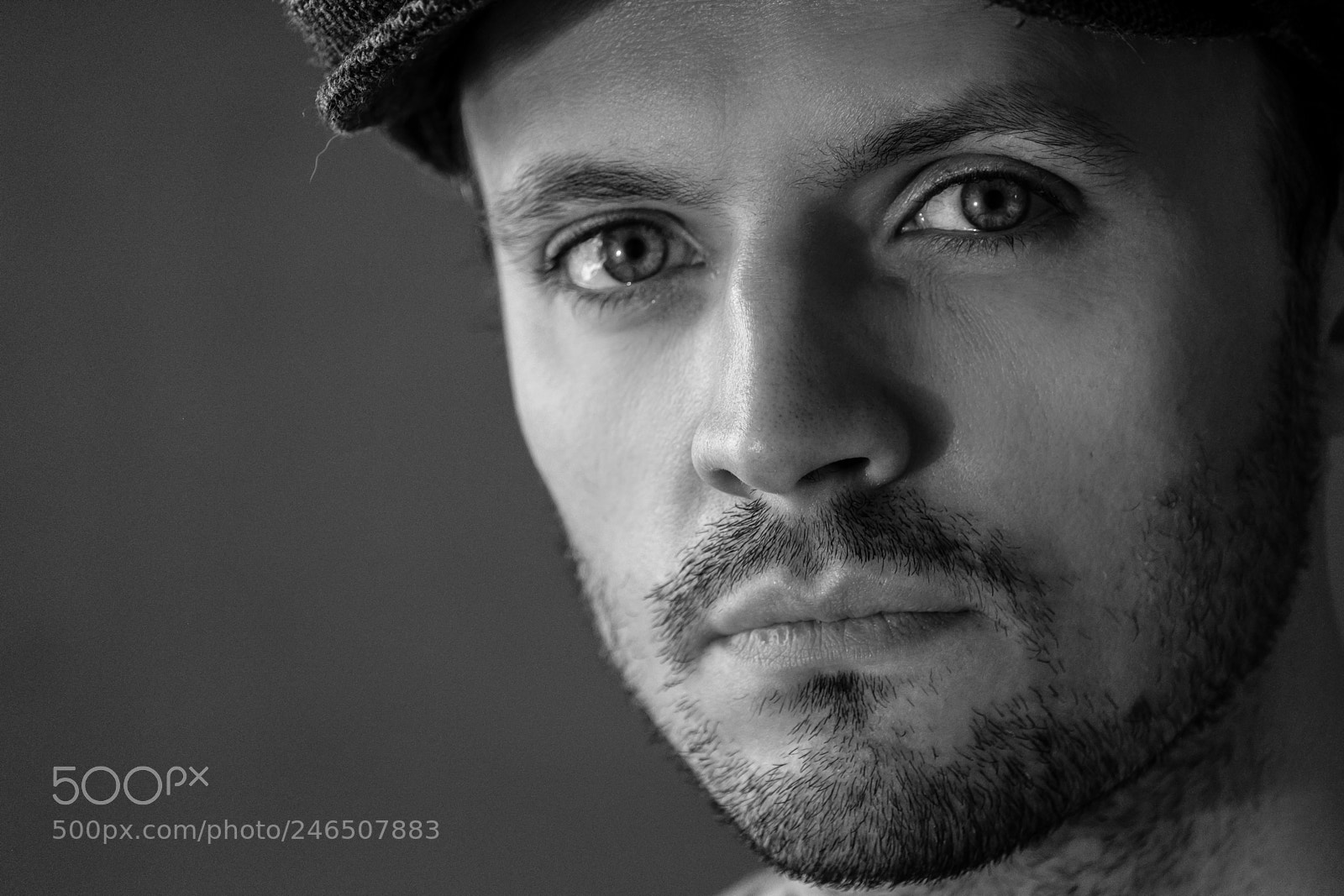 Fujifilm X-T1 sample photo. Black & white eyes photography