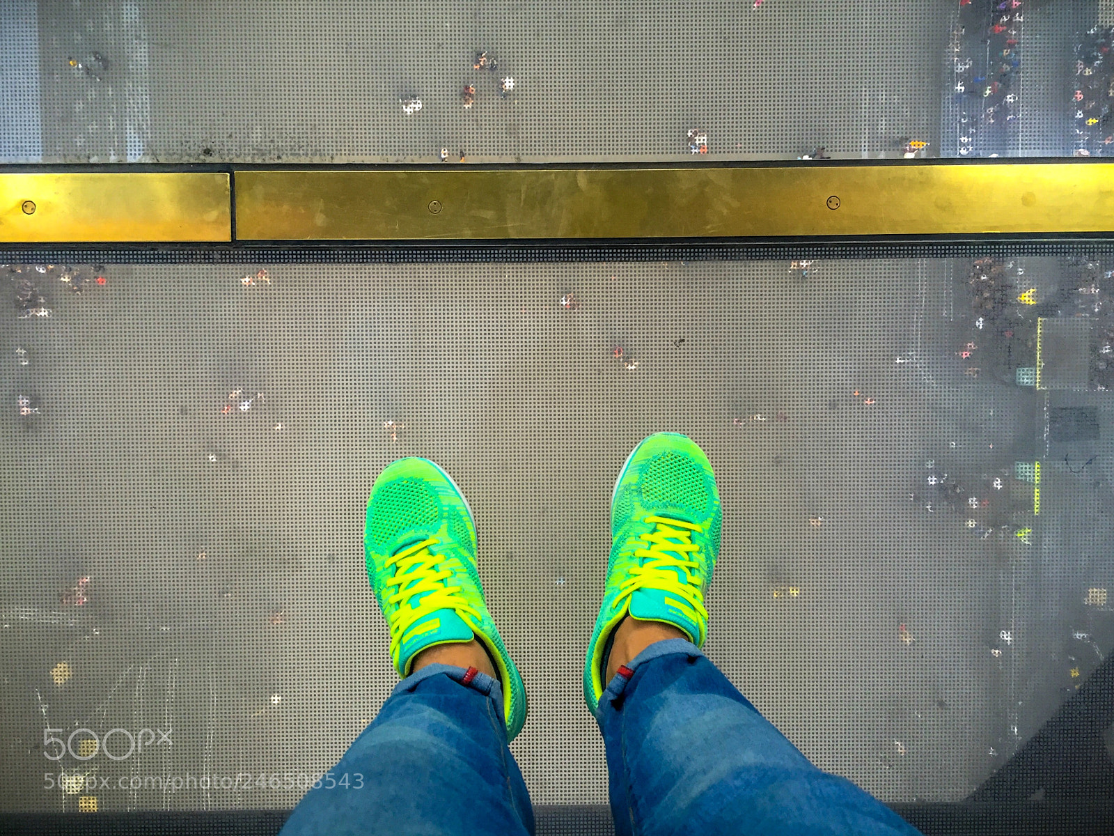 Apple iPhone 6 sample photo. Jump into the void photography