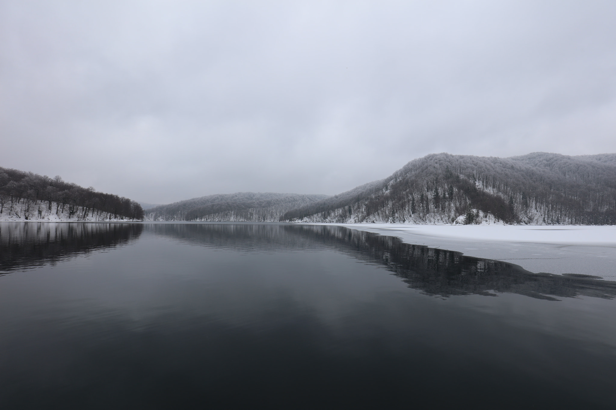 Canon EF 16-35mm F4L IS USM sample photo. Plitvicka photography