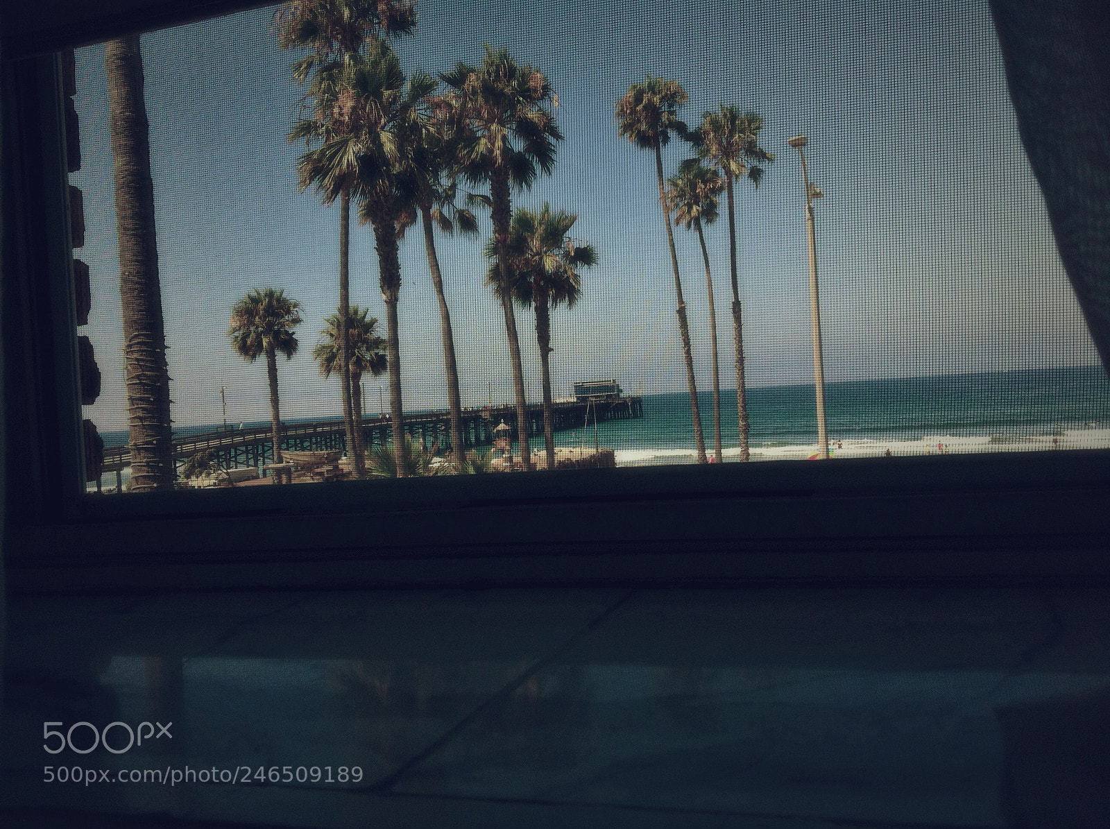 Apple iPhone 4 sample photo. Newport beach photography