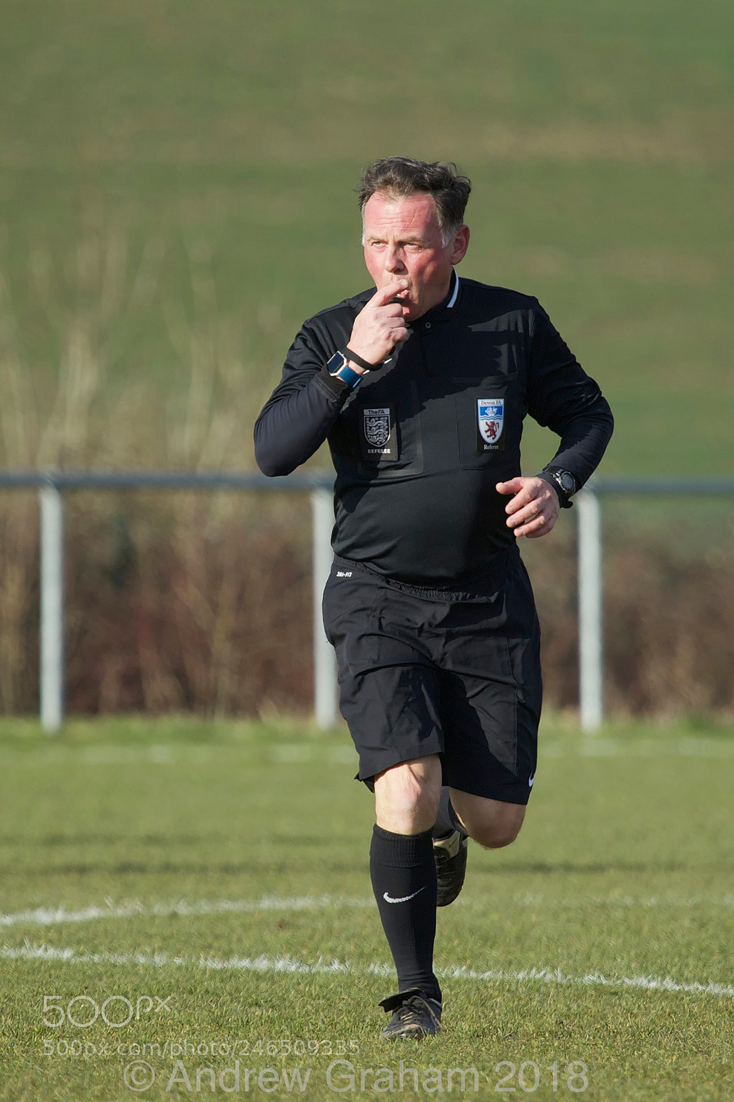 Canon EOS-1D Mark IV sample photo. Referee photography