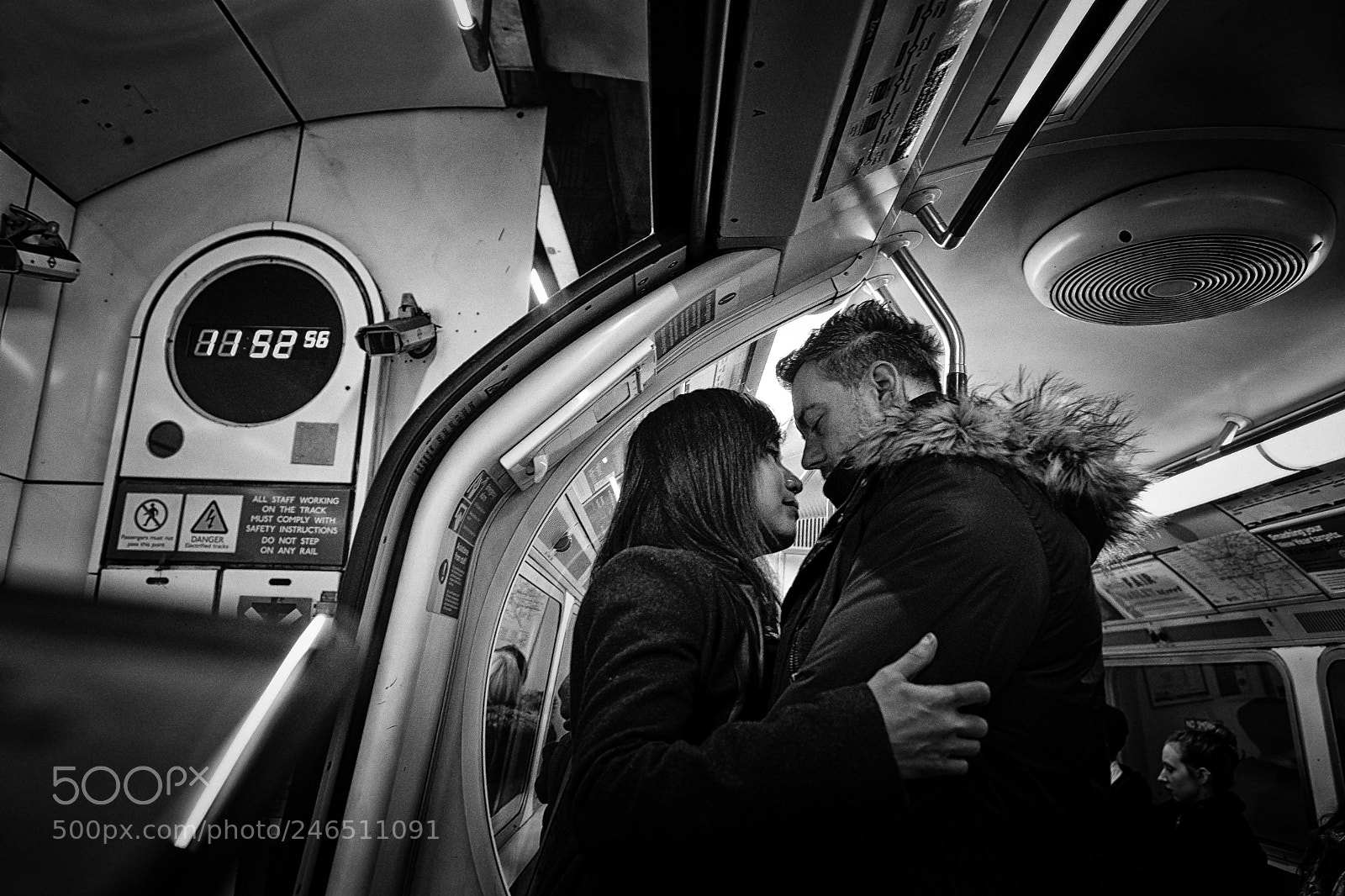 Fujifilm X-T2 sample photo. Time for a kiss photography