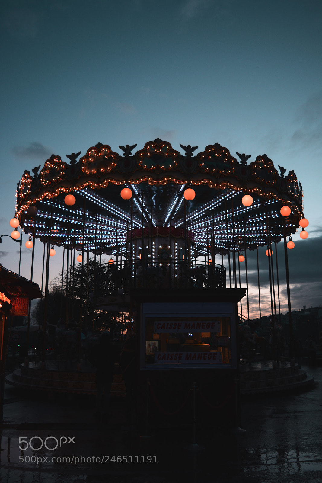 Nikon D5200 sample photo. Carrousel photography