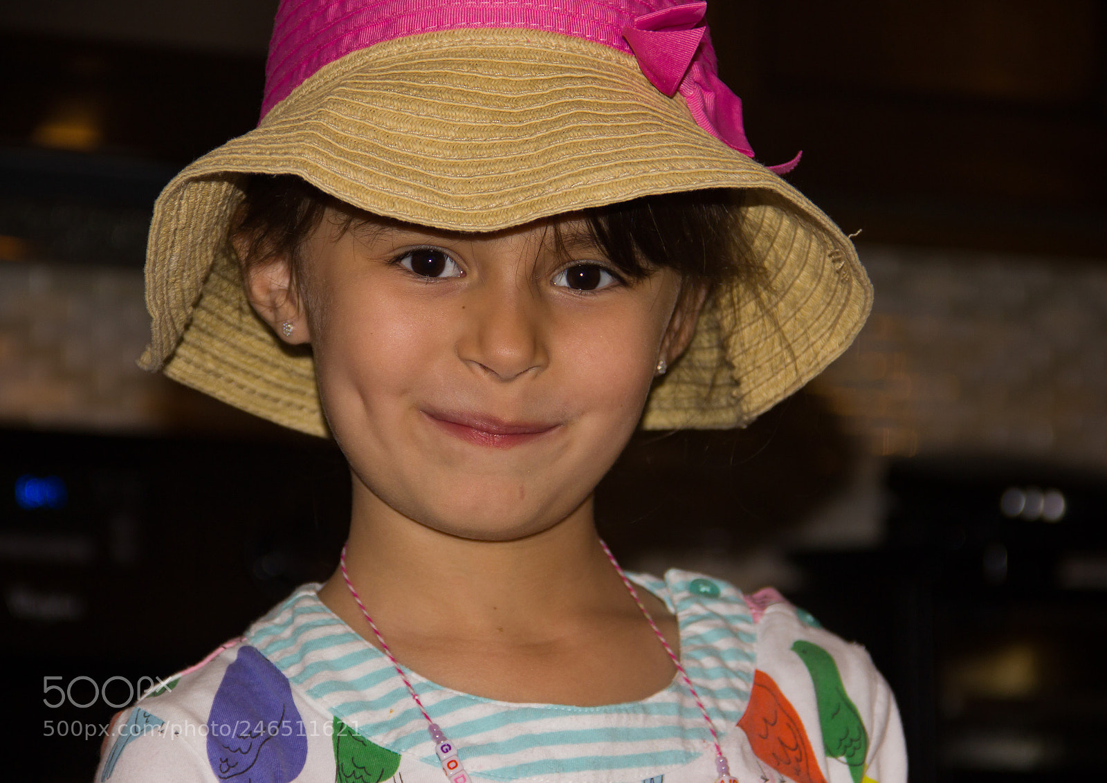 Canon EOS 600D (Rebel EOS T3i / EOS Kiss X5) sample photo. Smile  photography